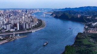 宜昌谱写新叙事：长江大保护与高质量发展如何相互成就